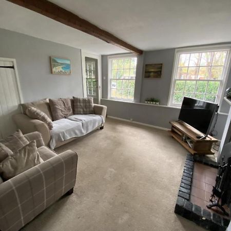 Charming Town Centre Character Cottage With Parking Stowmarket Exterior photo